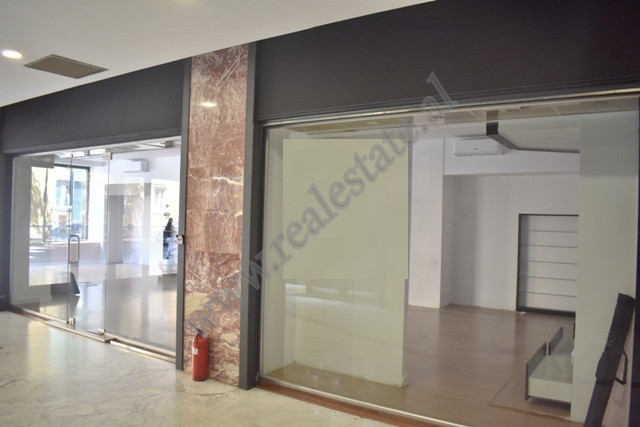 Store for rent in Abdi Toptani street near Toptani Center in Tirana.
Located on the ground floor of